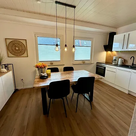 Meerzeit-hooksiel דירה *